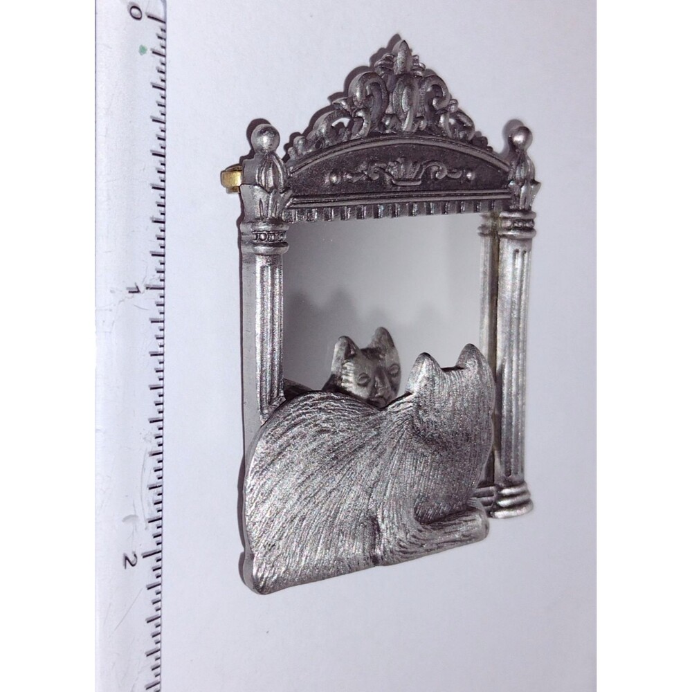 Vintage JJ Jonette Cat Reflection Mirror Frame Pewter Brooch Pin - Picture 2 of 5